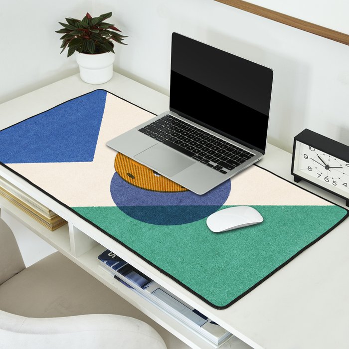 BALLS / Pickleball II Desk Mat Gallery Image 2