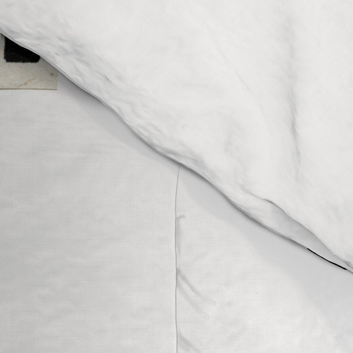 Le Film Comforter Gallery Image 4