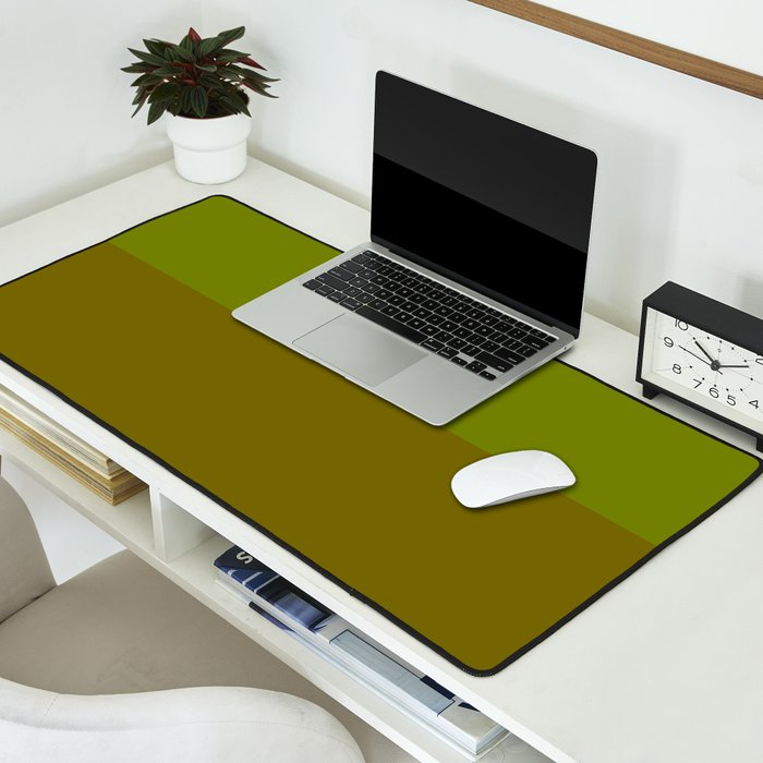 SCB02 Desk Mat Gallery Image 2