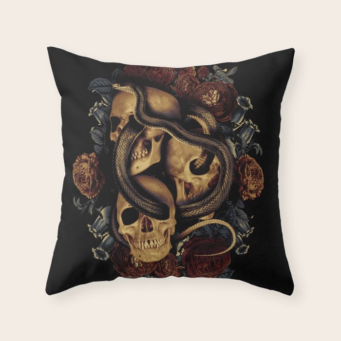 Bella Vita Throw Pillow Gallery Image 1