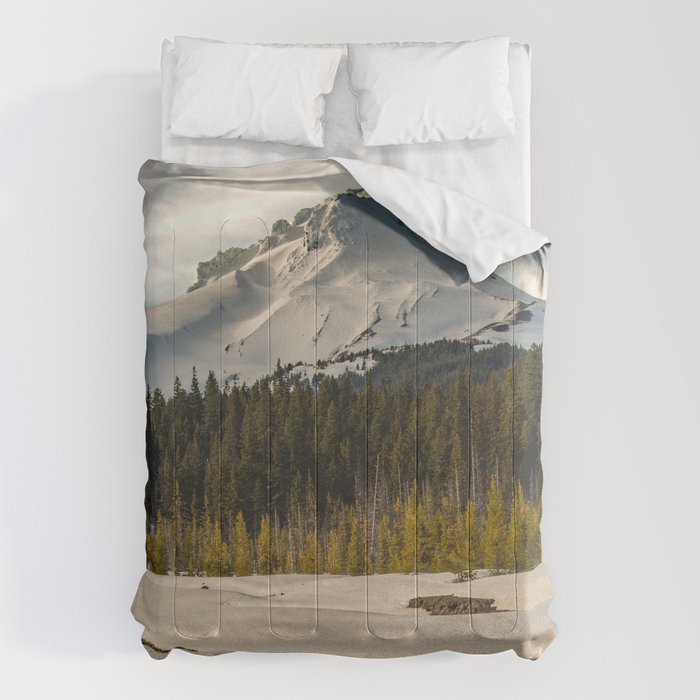 Marvelous Mount Hood at sunset Comforter Gallery Image 1