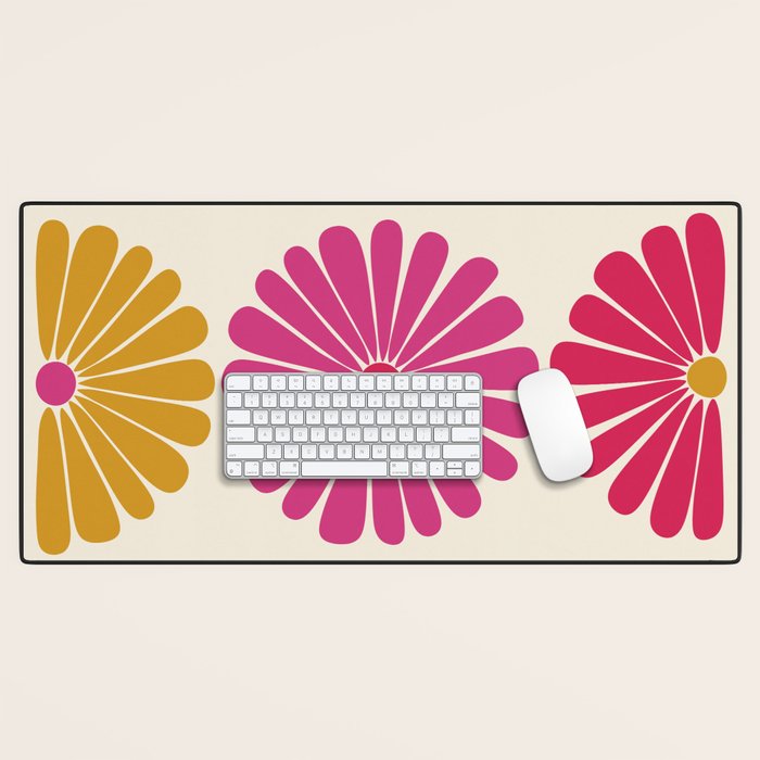 Retro Summer Daisies VII Desk Mat Gallery Image 1