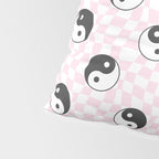 Yin yang checkered pattern Pillow Sham Gallery Image 4