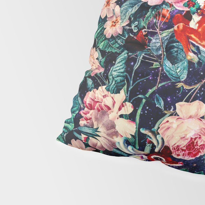 Santa Claus and Floral Pattern Pillow Sham Gallery Image 4