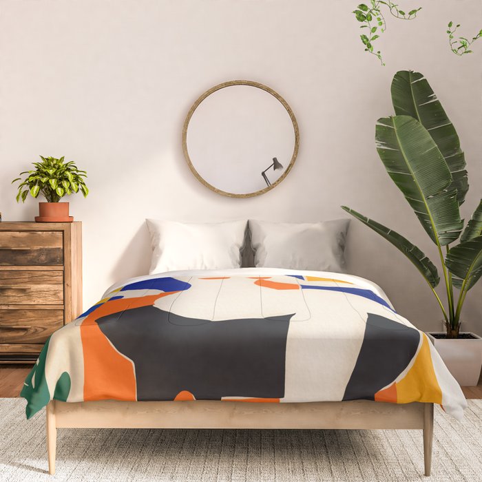 Sitting Muse cut out Comforter Gallery Image 3