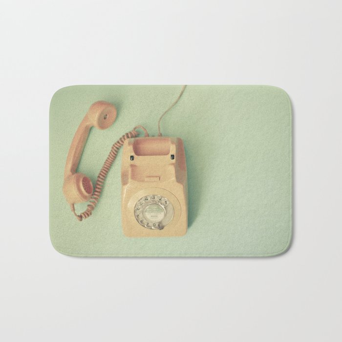 Off the Hook Bath Mat Gallery Image 1