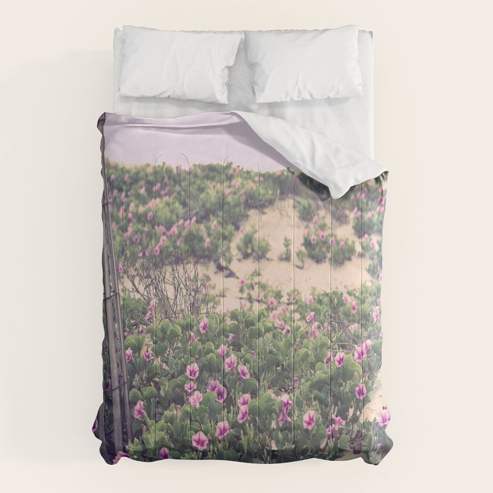 Mornings at the Beach Comforter Gallery Image 6