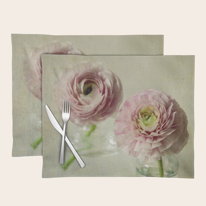 Spring Bloom Placemat Gallery Image 1