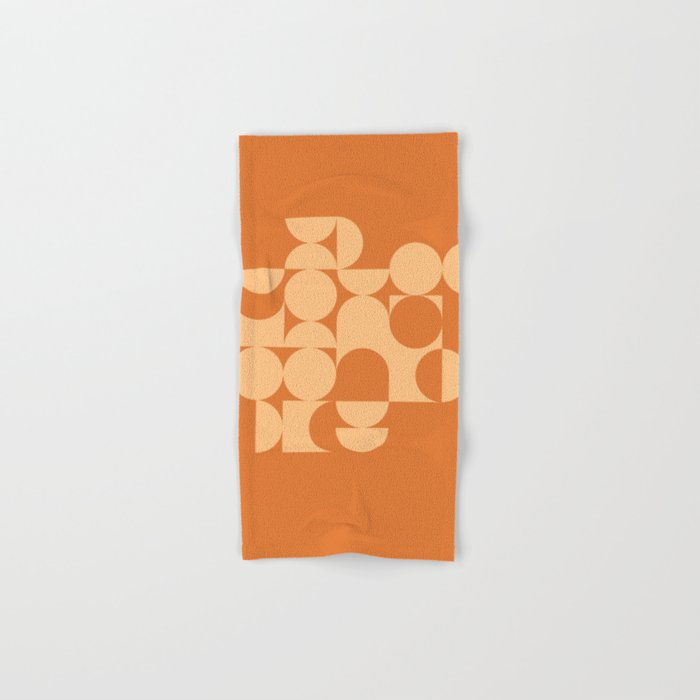 Retro 10B Bath Towel Gallery Image 1