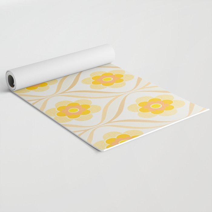 Vintage 70s Yellow Floral Pattern Yoga Mat Gallery Image 2