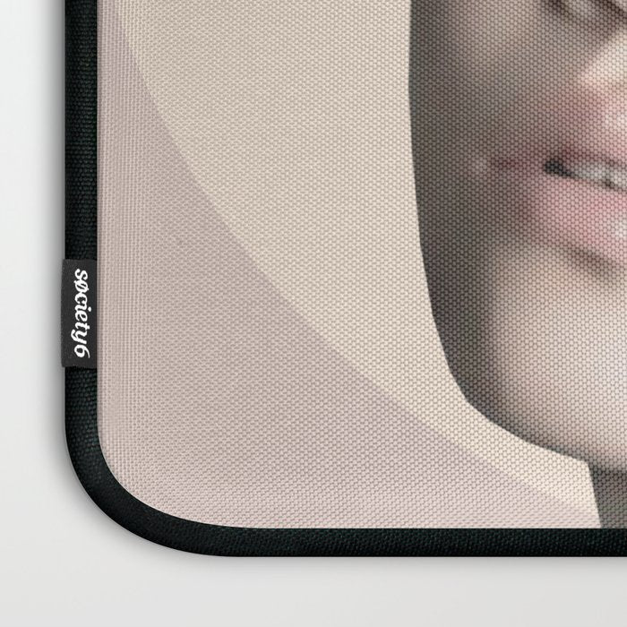Floral beauty 5 Laptop Sleeve Gallery Image 3