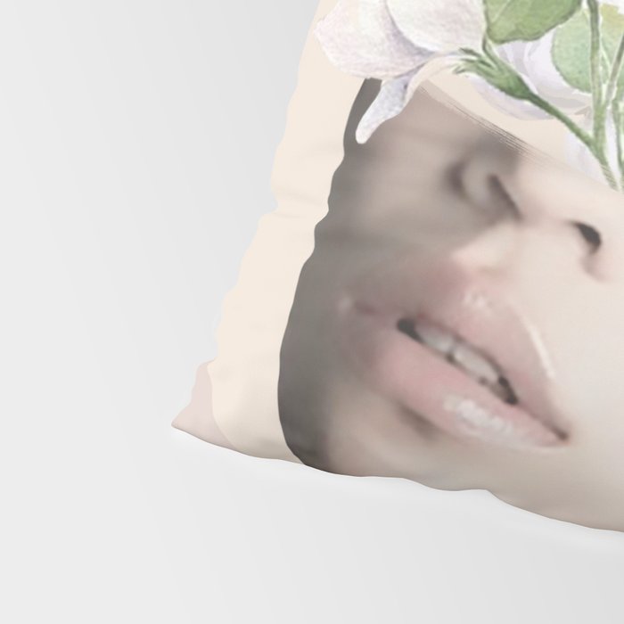 Floral beauty 5 Pillow Sham Gallery Image 4