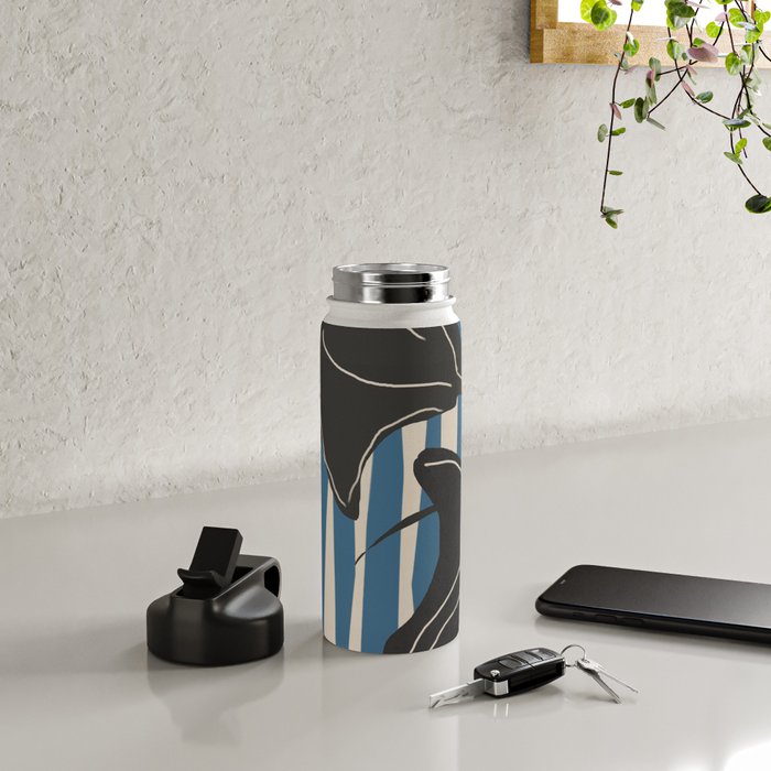 Stingrays 6 Water Bottle Gallery Image 4
