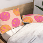 Retro Groovy Smiley Face Poster - Pink and Orange 90s Vibes Pillow Sham Gallery Image 2