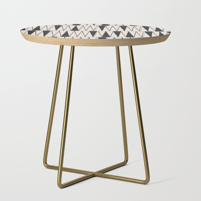Lines in Motion 25 Side Table Gallery Image 1