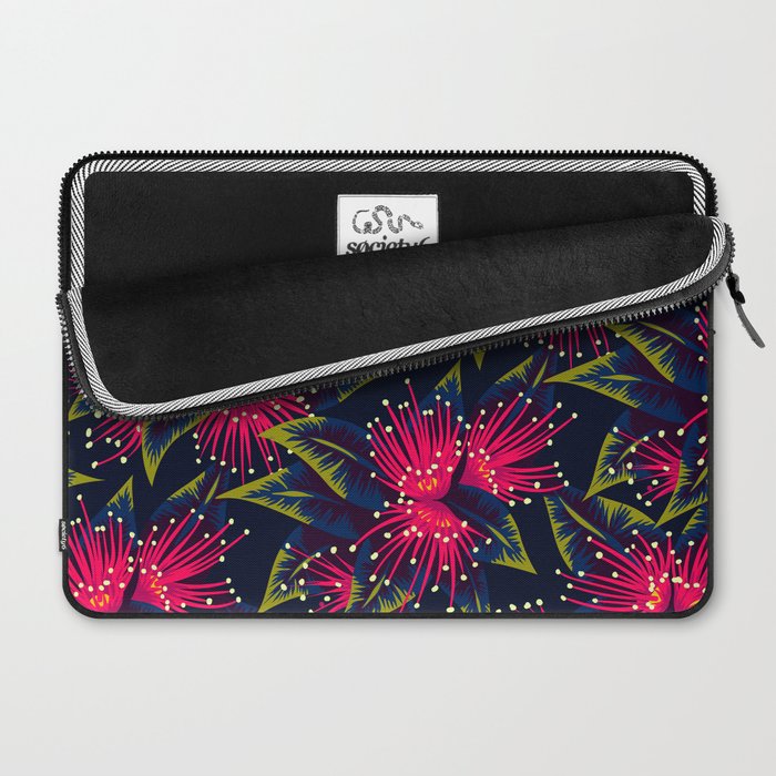 New Zealand Rata floral print (Night) Laptop Sleeve Gallery Image 2