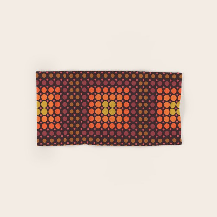 Dotted Retro Gradient - Hazel Bath Towel Gallery Image 1