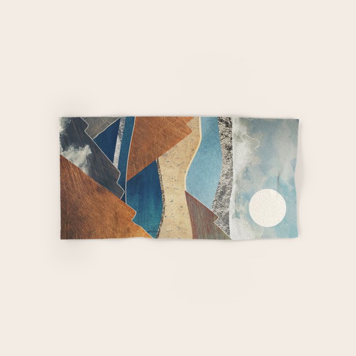 Mountain Pass Bath Towel Gallery Image 1