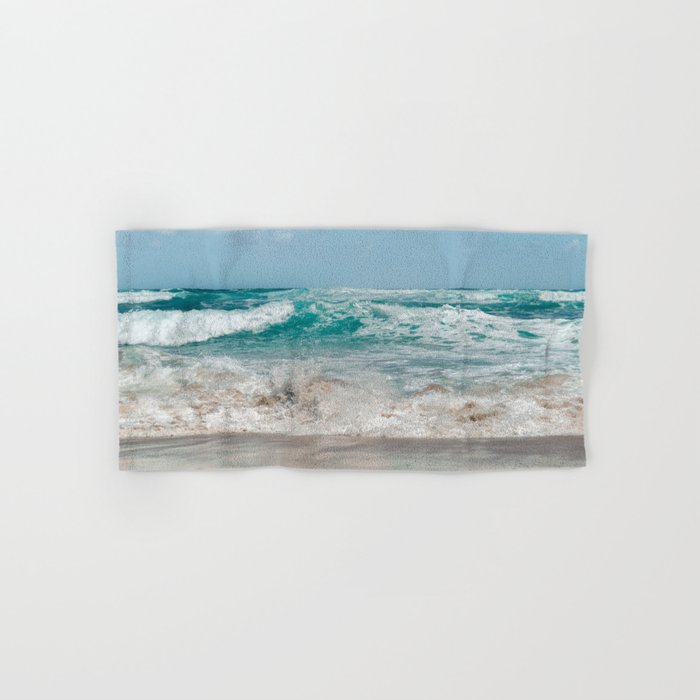 Pacific Splash Bath Towel Gallery Image 1