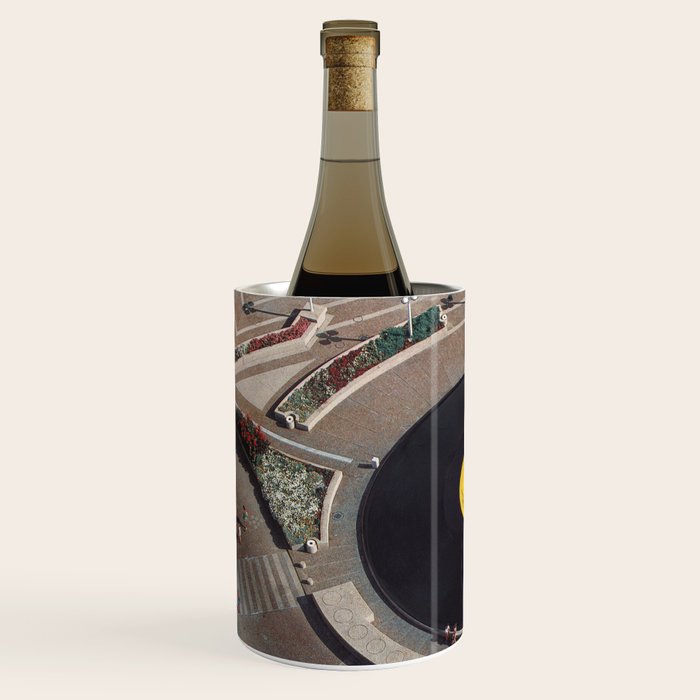 Start Me Up - Roundabout Vinyl Turntable Wine Chiller Gallery Image 2