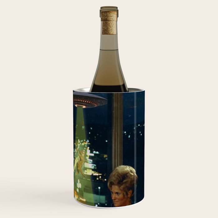 Meow! Cat abduction Wine Chiller Gallery Image 3