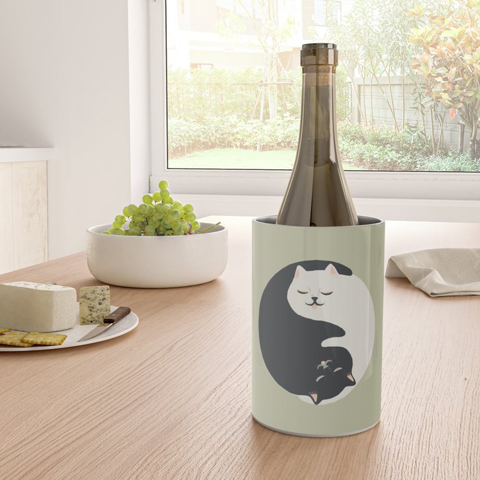 Hidden cat 26 yin yang hug Wine Chiller Gallery Image 4