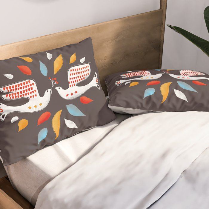 Retro christmas birds illustration Pillow Sham Gallery Image 2