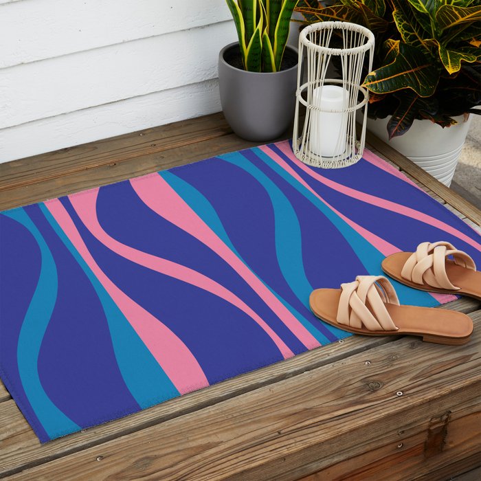 Mid Century Modern Retro Lounge Striped Ogee Pattern in Modtastic Blue and Pink Outdoor Rug Gallery Image 2