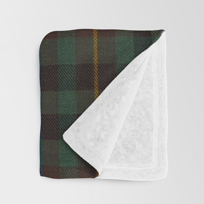 Love Tartán (24) - Buchanan Hunting Throw Blanket Gallery Image 3