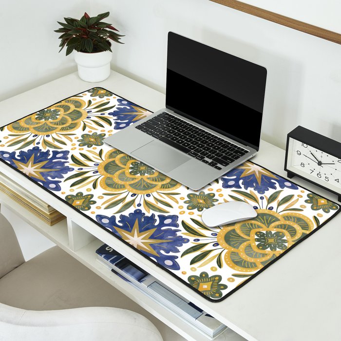 Tile floral nature Modern BY Desk Mat Gallery Image 2