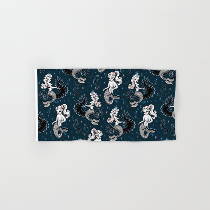 Pearla the Mermaid Riding on a Seahorse Bath Towel Gallery Image 1