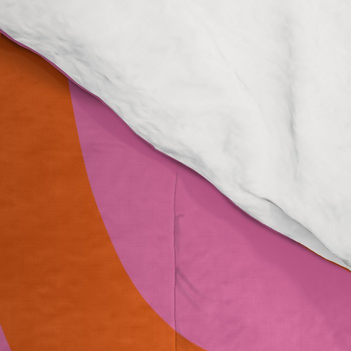 Palm Springs Retro Abstract Pattern in Bright Pink and Orange Red Comforter Gallery Image 4
