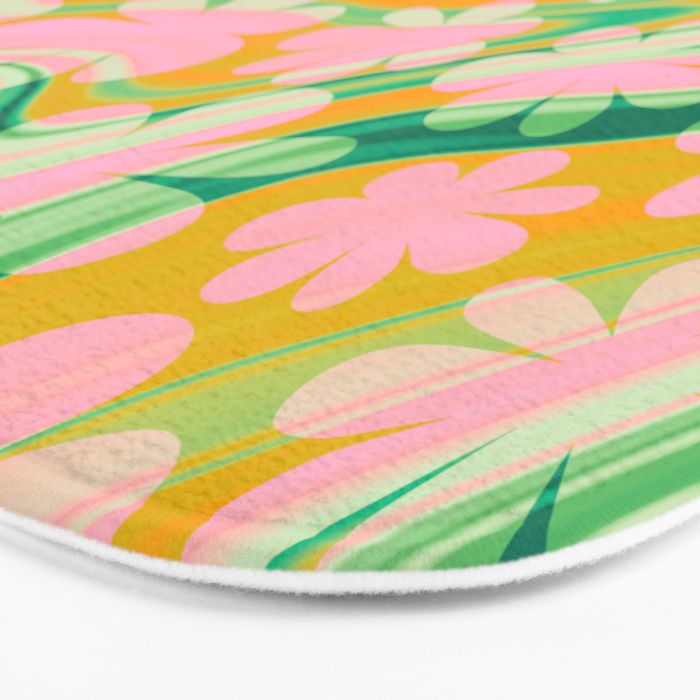 Retro Daisy Tie Dye Pattern Bath Mat Gallery Image 3