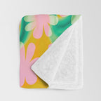 Retro Daisy Tie Dye Pattern Throw Blanket Gallery Image 3