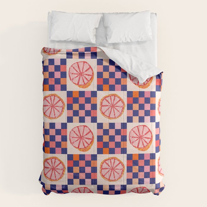 Checkered Sliced Citrus Fruit in Navy & Peachy Pink Comforter Gallery Image 1