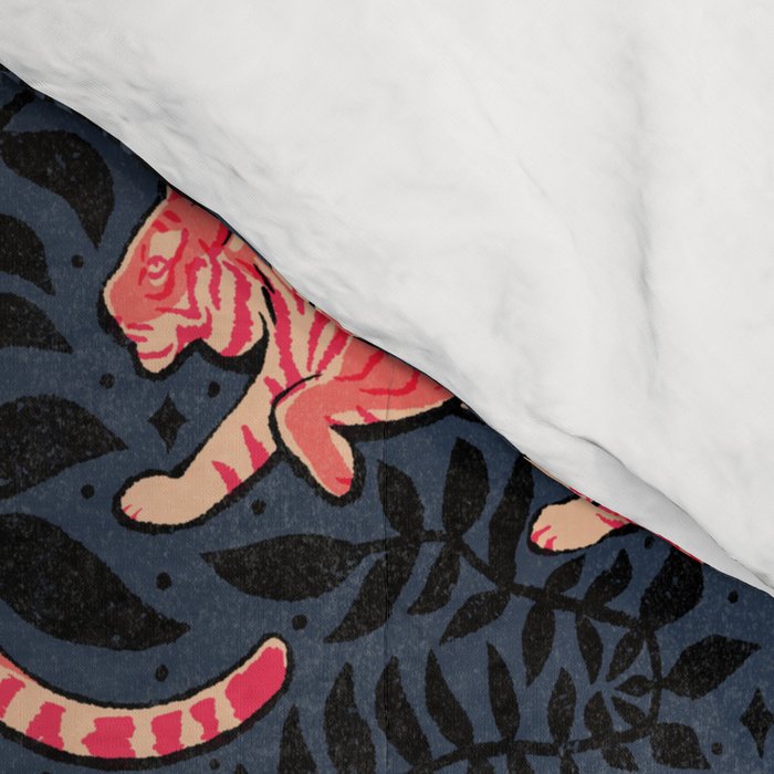 Tigers - coral and midnight  Comforter Gallery Image 4