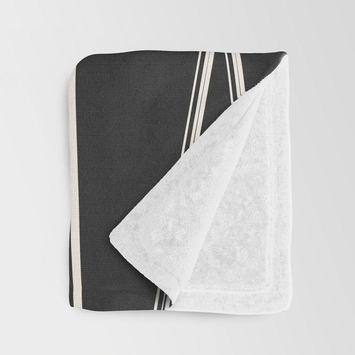 Minimal Skis 1 Throw Blanket Gallery Image 3