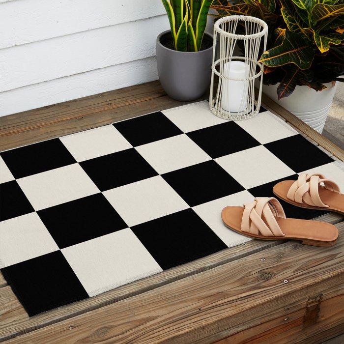 Checkered (Black Cream) Outdoor Rug Gallery Image 2