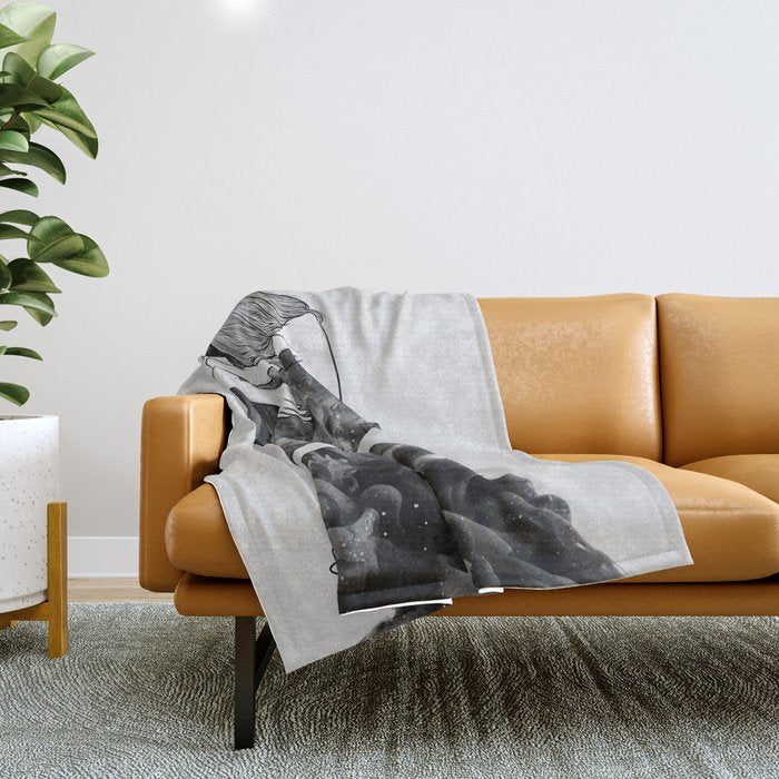 I find peace in your hug (E). Throw Blanket Gallery Image 1