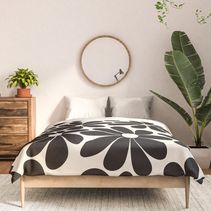 Retro Groovy Black & White Flowers Comforter Gallery Image 3
