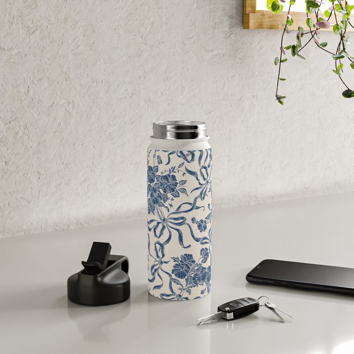 Chic Modern Vintage Ivory Navy Blue Floral Pattern Water Bottle Gallery Image 4