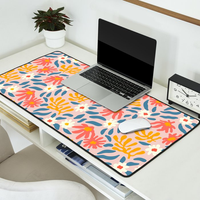 Vintage organic flower nature art pattern Desk Mat Gallery Image 2
