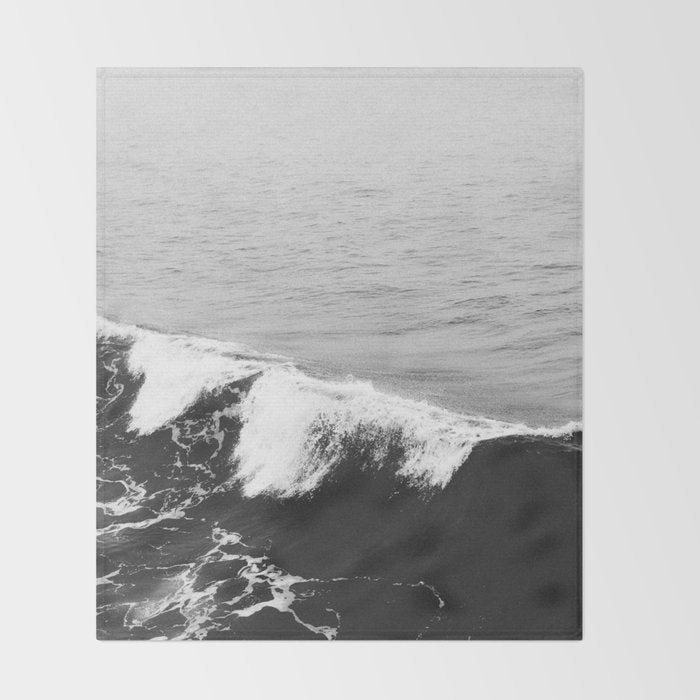 OCEAN WAVES Throw Blanket Gallery Image 2