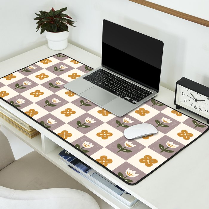Checkerboard Flowers Desk Mat Gallery Image 2
