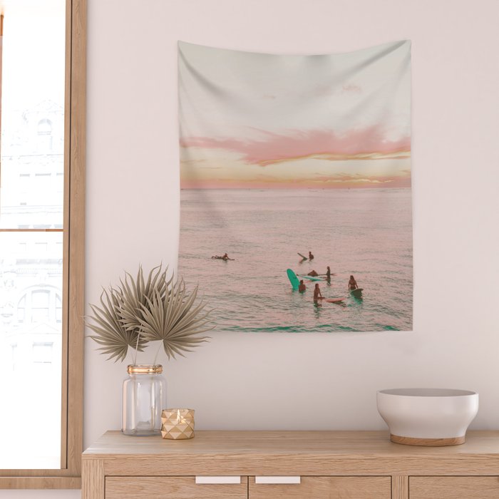 float vi Wall Tapestry Gallery Image 2