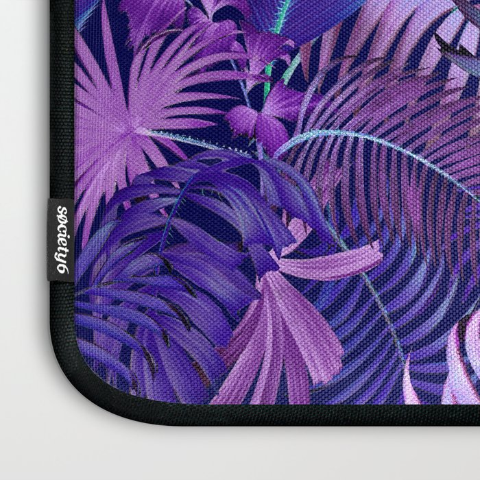 Tropical Leaf Pattern Laptop Sleeve Gallery Image 3