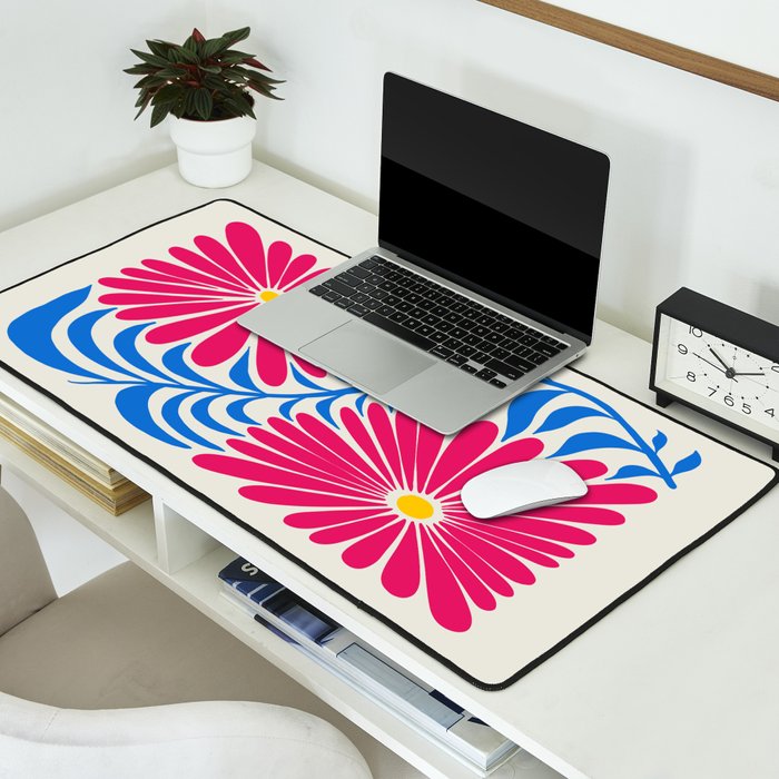Viva Magenta Daisies Desk Mat Gallery Image 2