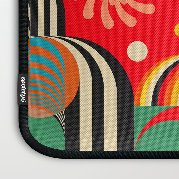 Dream Paradise Laptop Sleeve Gallery Image 3