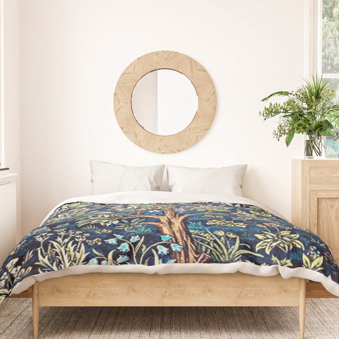 William Morris Tree Of Life, Morris floral, No,3. Duvet Cover Gallery Image 3