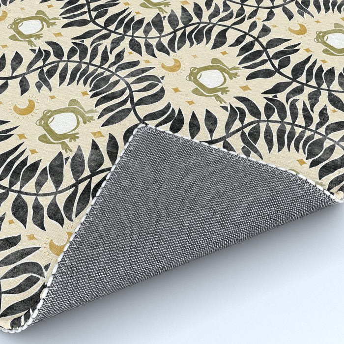 Froggie Ogee - black, moss green, and cream Rug Gallery Image 4